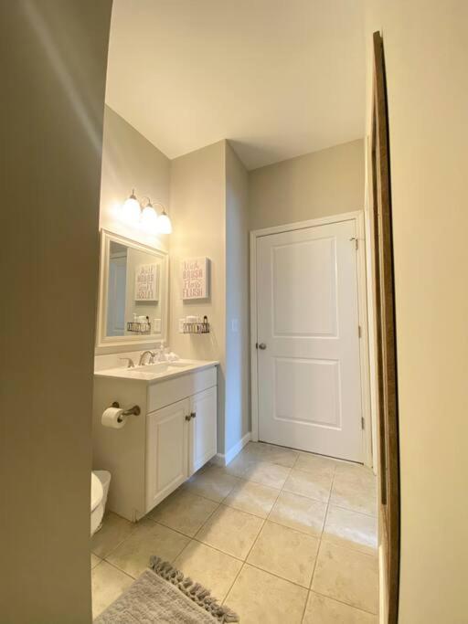 Cozy Corner - Family Beach Vacation Condo Уилмингтон Экстерьер фото
